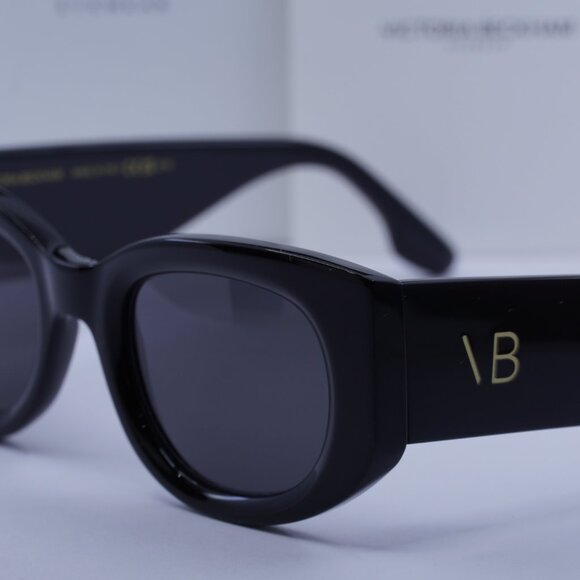 Victoria Beckham VB654S 001 Oval Sunglasses – Black/Grey - Picture 4 of 10
